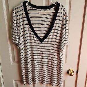 Maeve Black and White Striped V-Neck Short Sleeve Top